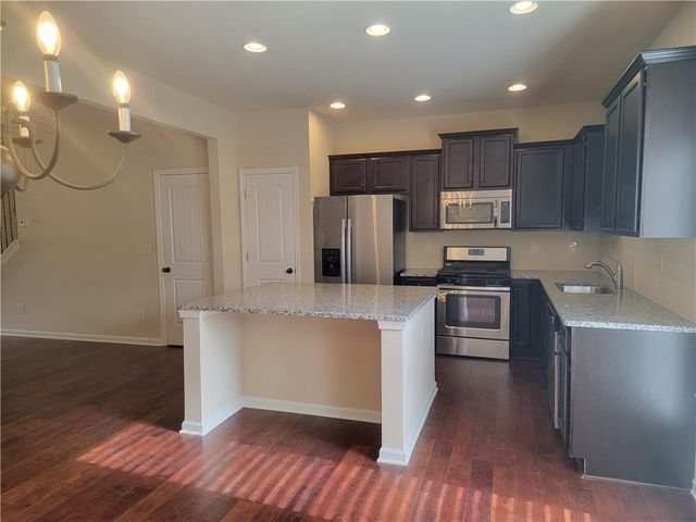 2707 Morgan Glen Road, Buford, GA 30519