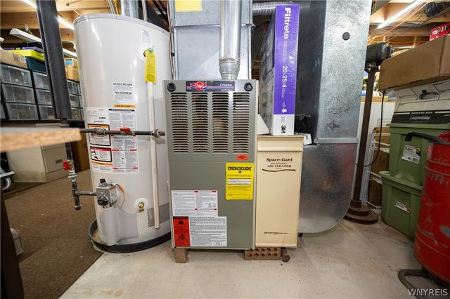 43 Larkspur Lane, Amherst, NY 14228