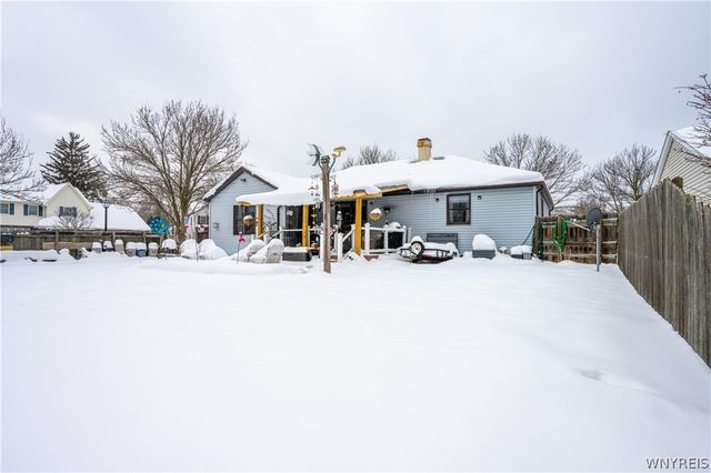 43 Larkspur Lane, Amherst, NY 14228