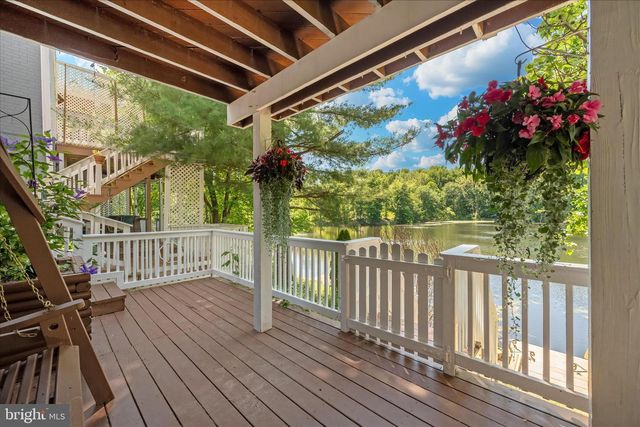 6594 HEMLOCK POINT RD, New Market, MD 21774