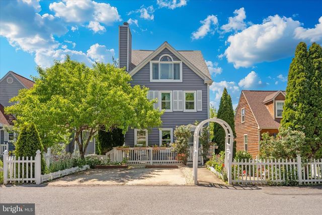 6594 HEMLOCK POINT RD, New Market, MD 21774