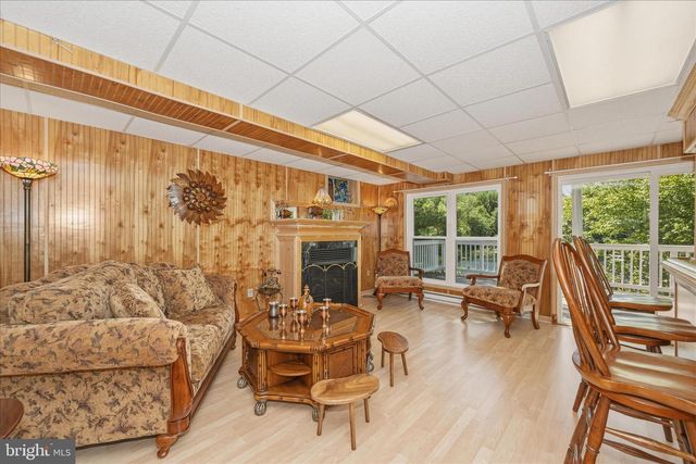 6594 HEMLOCK POINT RD, New Market, MD 21774