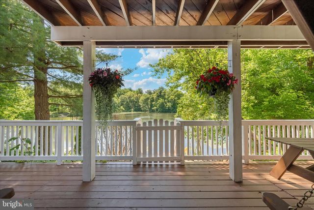 6594 HEMLOCK POINT RD, New Market, MD 21774