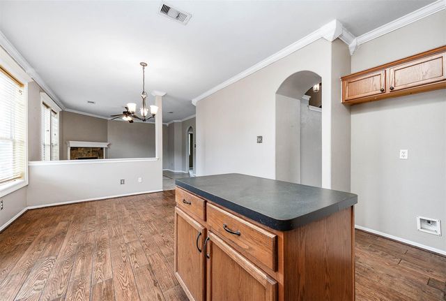 1017 Hamilton Street, Alvin, TX 77511