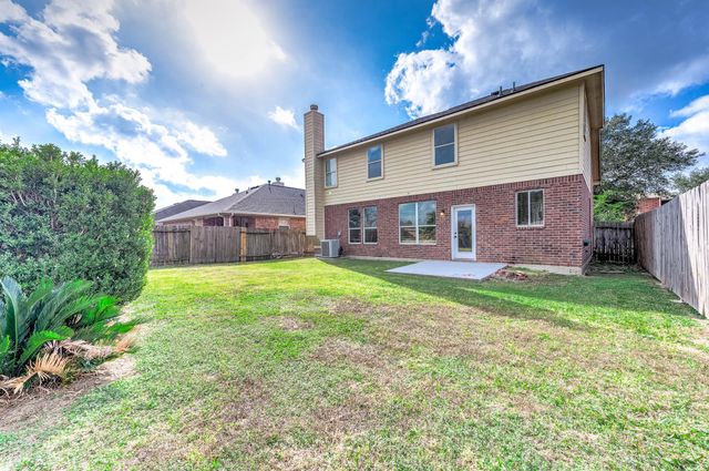 1017 Hamilton Street, Alvin, TX 77511