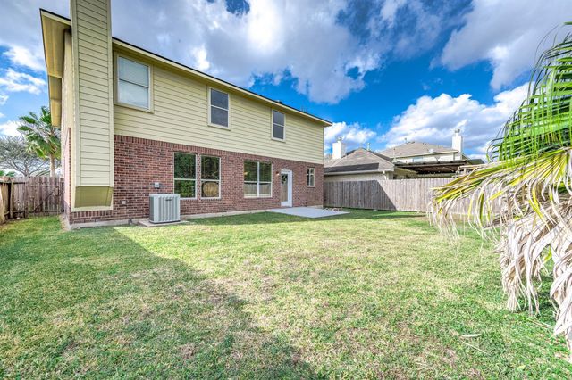 1017 Hamilton Street, Alvin, TX 77511