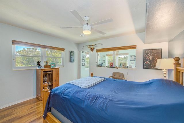 5664 40TH TERRACE N 433, Kenneth City, FL 33709