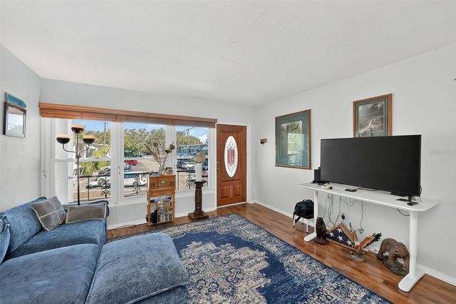 5664 40TH TERRACE N 433, Kenneth City, FL 33709