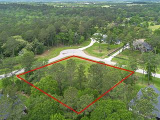8224 Cedar Trails Lane, Plantersville, TX 77363