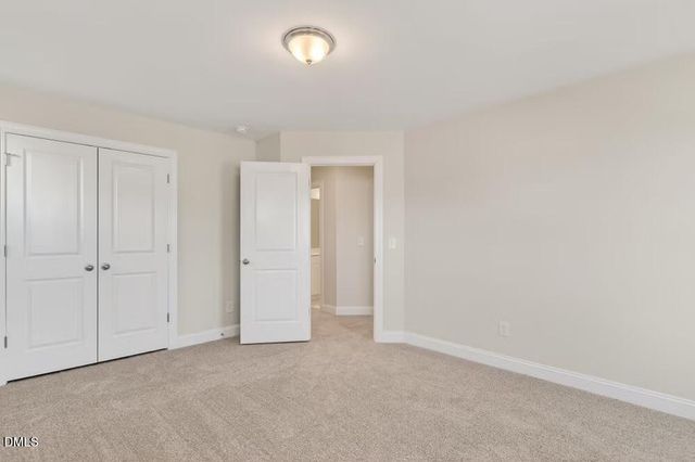 604 Barrington Row Avenue, Zebulon, NC 27597