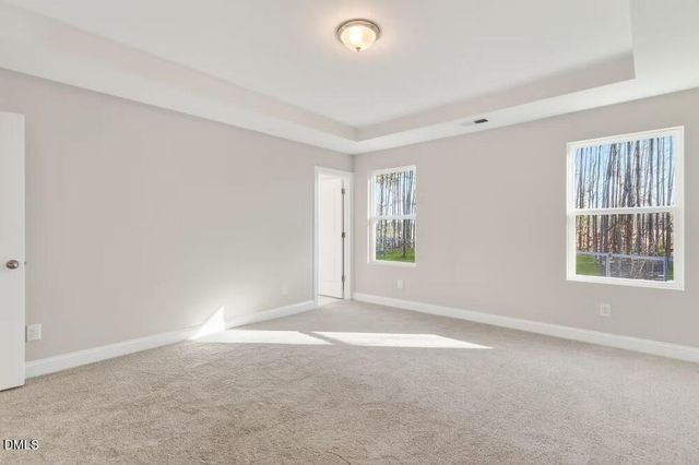 604 Barrington Row Avenue, Zebulon, NC 27597