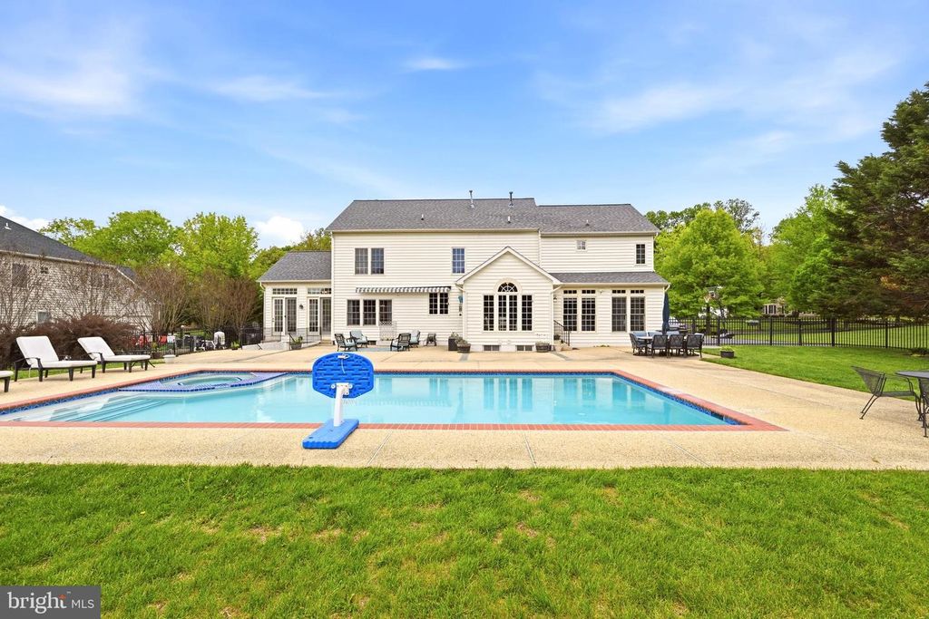 Image 48 of property listing at 509 FIRESTONE DR, Ashton, MD 20861