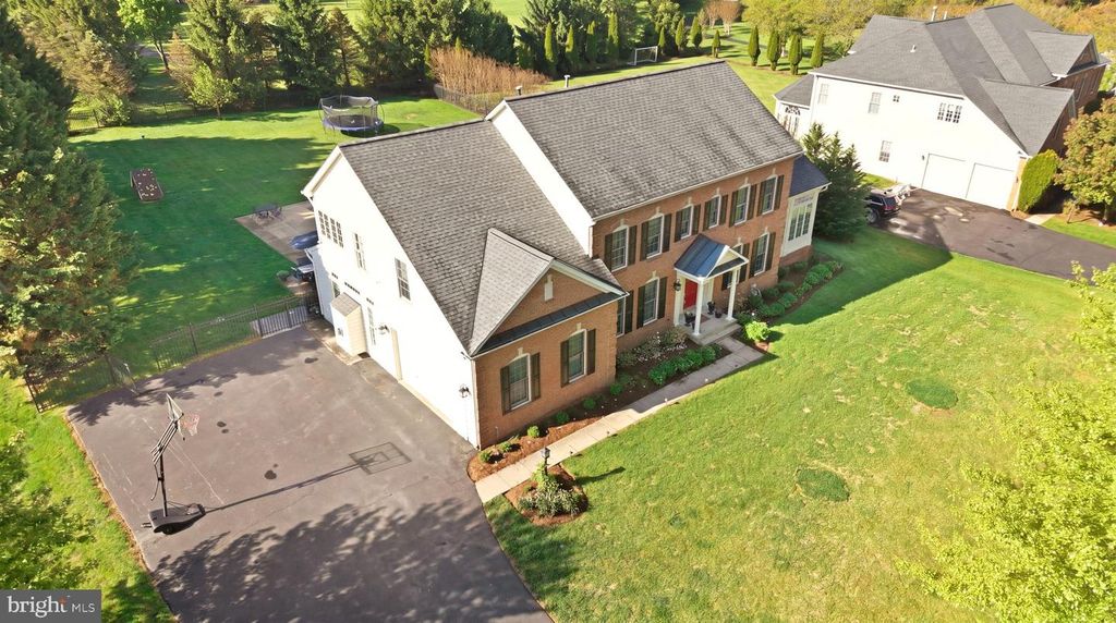 Image 56 of property listing at 509 FIRESTONE DR, Ashton, MD 20861