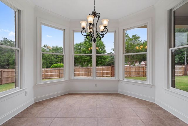 748 MAGNOLIA GARDEN CV, Collierville, TN 38017