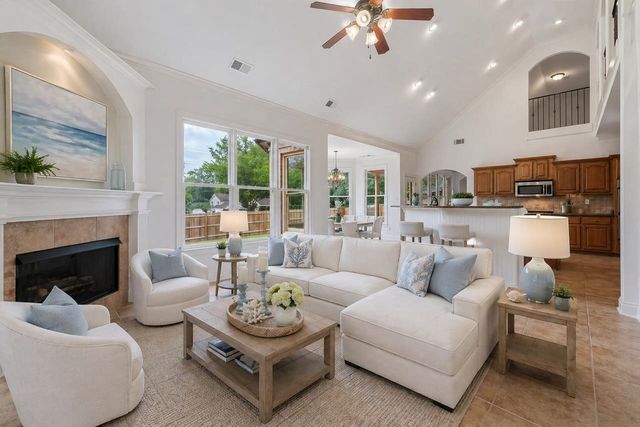 748 MAGNOLIA GARDEN CV, Collierville, TN 38017