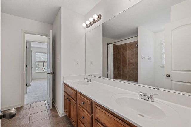 748 MAGNOLIA GARDEN CV, Collierville, TN 38017