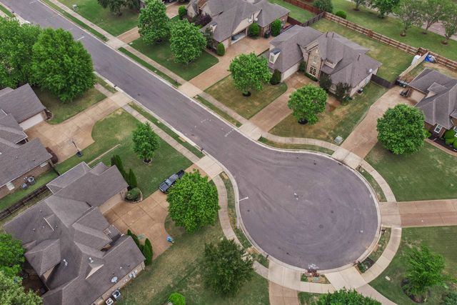 748 MAGNOLIA GARDEN CV, Collierville, TN 38017