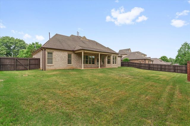 748 MAGNOLIA GARDEN CV, Collierville, TN 38017