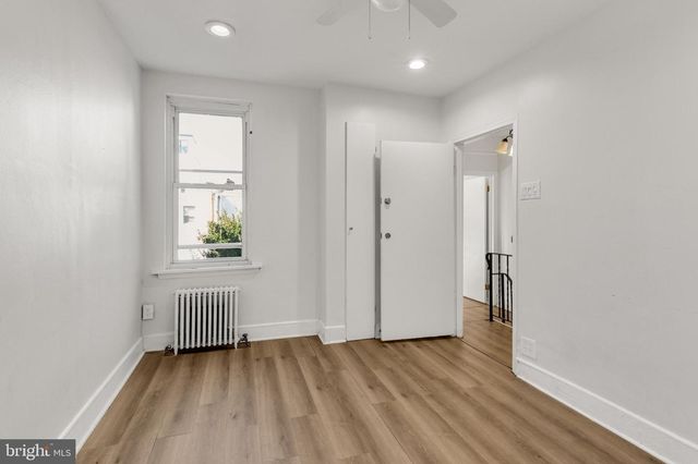 1410 S 16TH ST, Philadelphia, PA 19146