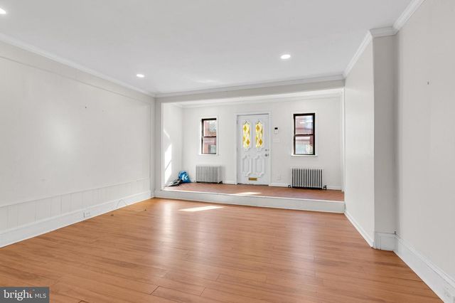 1410 S 16TH ST, Philadelphia, PA 19146