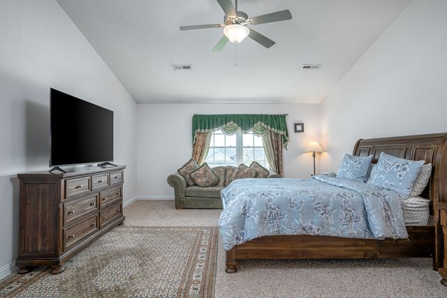 6524 International Drive, Bettendorf, IA 52722