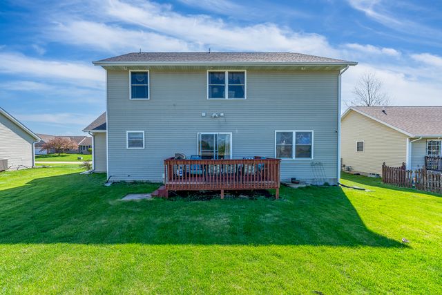 6524 International Drive, Bettendorf, IA 52722