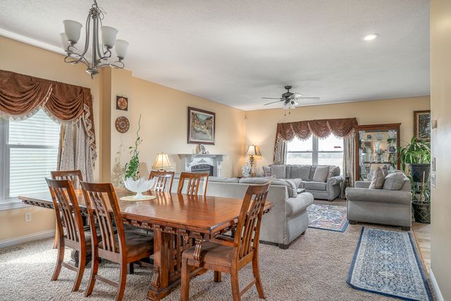 6524 International Drive, Bettendorf, IA 52722