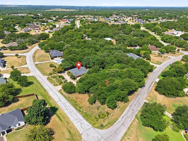 4044 Tortoise Lane, Fort Worth, TX 76135