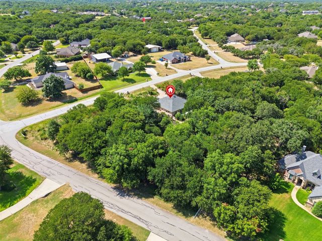 4044 Tortoise Lane, Fort Worth, TX 76135