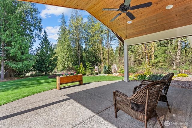 30972 E Lake Morton Drive SE, Kent, WA 98042