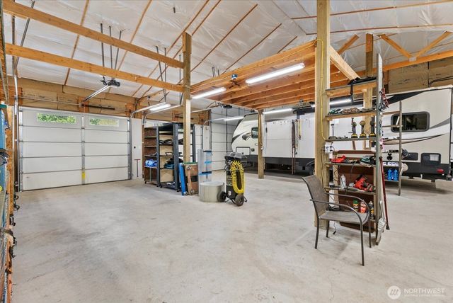 30972 E Lake Morton Drive SE, Kent, WA 98042