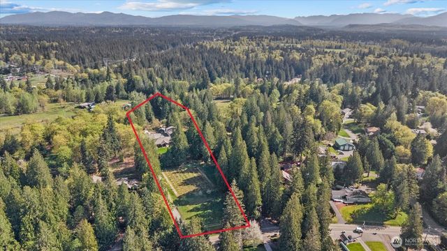30972 E Lake Morton Drive SE, Kent, WA 98042