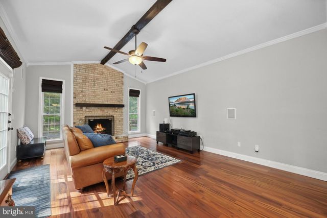 2357 BRIGHTON PL, Jeffersonton, VA 22724