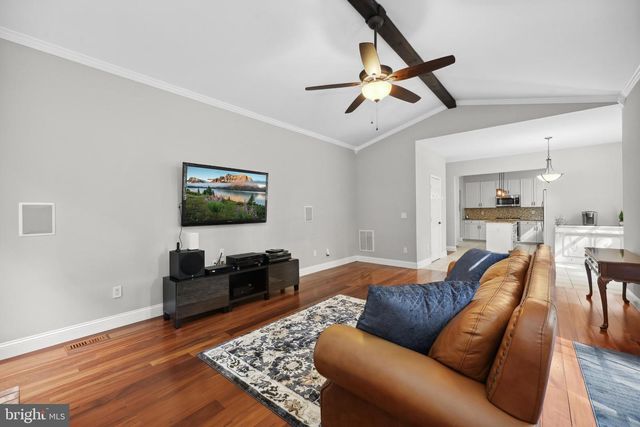 2357 BRIGHTON PL, Jeffersonton, VA 22724