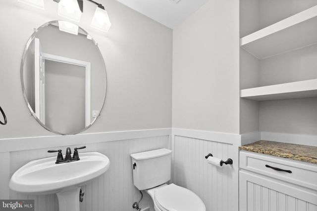 2357 BRIGHTON PL, Jeffersonton, VA 22724