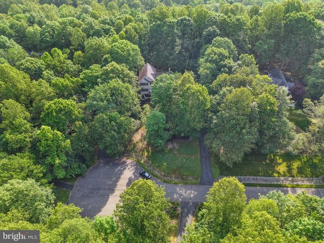 2357 BRIGHTON PL, Jeffersonton, VA 22724