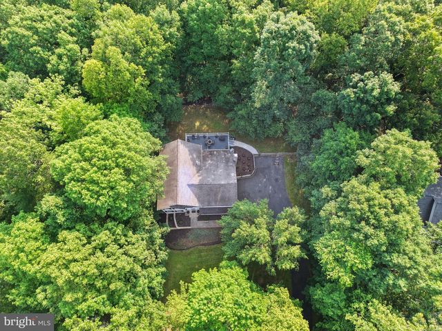 2357 BRIGHTON PL, Jeffersonton, VA 22724