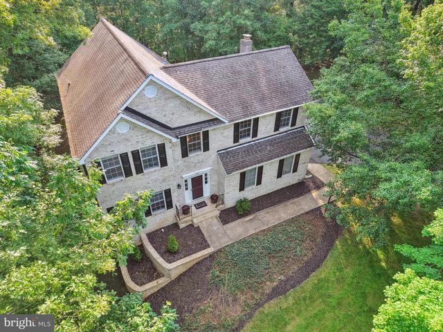 2357 BRIGHTON PL, Jeffersonton, VA 22724