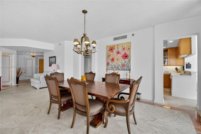 21150 Point Pl 1505, Aventura, FL 33180