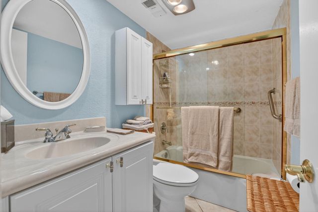 1537 E Hillsboro Boulevard 444, Deerfield Beach, FL 33441