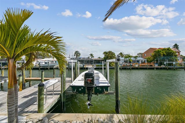 4900 ARLINGTON ROAD, Palmetto, FL 34221