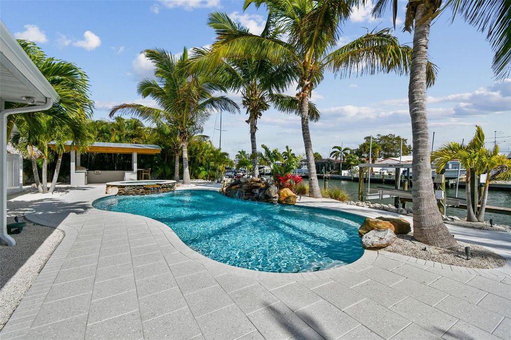 Image 36 of property listing at 4900 ARLINGTON ROAD, Palmetto, FL 34221