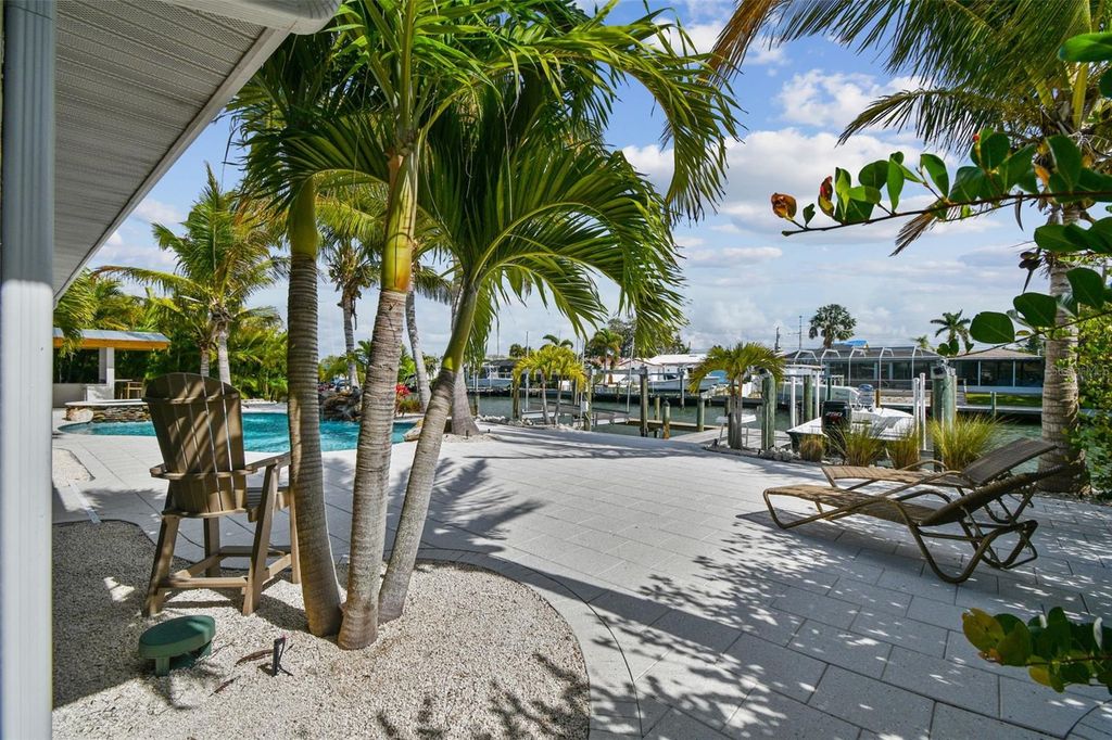Image 39 of property listing at 4900 ARLINGTON ROAD, Palmetto, FL 34221
