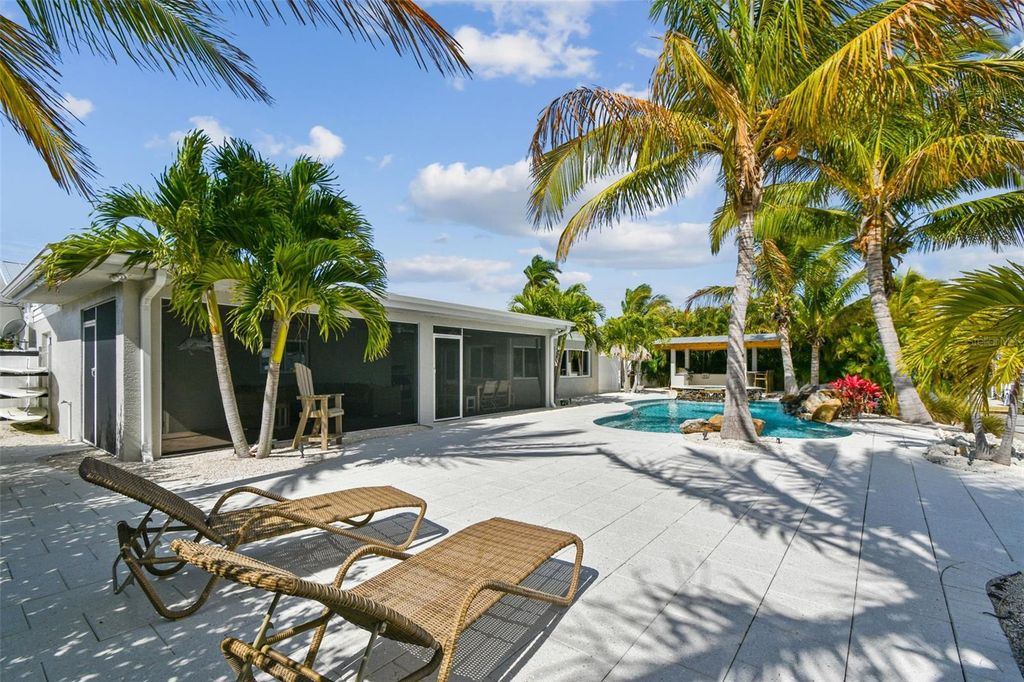 Image 40 of property listing at 4900 ARLINGTON ROAD, Palmetto, FL 34221
