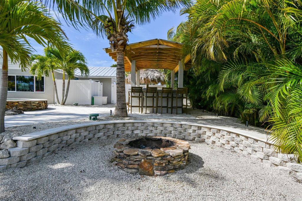 Image 44 of property listing at 4900 ARLINGTON ROAD, Palmetto, FL 34221