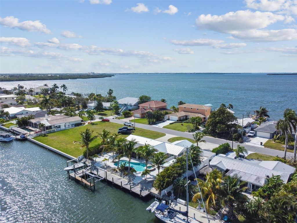 Image 54 of property listing at 4900 ARLINGTON ROAD, Palmetto, FL 34221