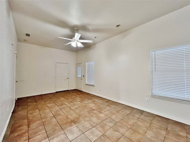5131 Trail Dust Lane, Arlington, TX 76017