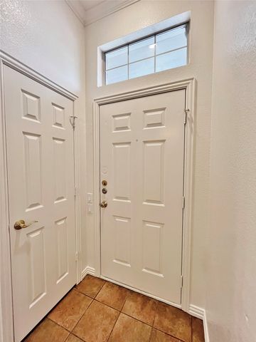 5131 Trail Dust Lane, Arlington, TX 76017
