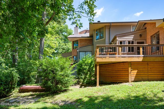 6515 Marina Dr, Prospect, KY 40059