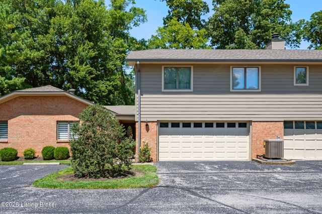 6515 Marina Dr, Prospect, KY 40059